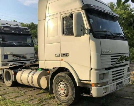 Белый Вольво FH 12, объемом двигателя 12.1 л и пробегом 2 тыс. км за 7000 $, фото 4 на Automoto.ua