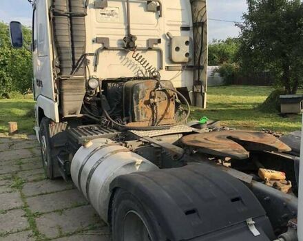 Белый Вольво FH 12, объемом двигателя 12.1 л и пробегом 2 тыс. км за 7000 $, фото 2 на Automoto.ua