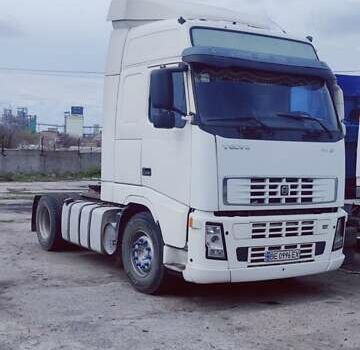 Білий Вольво FH 12, об'ємом двигуна 12.1 л та пробігом 2 тис. км за 7948 $, фото 4 на Automoto.ua