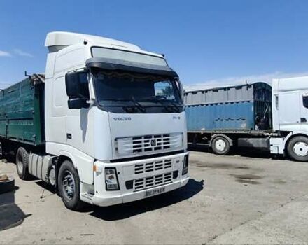 Білий Вольво FH 12, об'ємом двигуна 12.1 л та пробігом 2 тис. км за 7948 $, фото 11 на Automoto.ua
