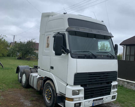 Вольво FH 12 2002 у Вінниці на Automoto.ua Білий Вольво FH 12, об'ємом двигуна 12.13 л та пробігом 1000 тис. км за 7500 $, фото 3 на Automoto.ua