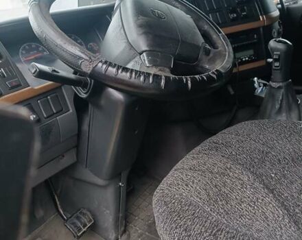 Белый Вольво FH 12, объемом двигателя 12.12 л и пробегом 1 тыс. км за 12700 $, фото 18 на Automoto.ua