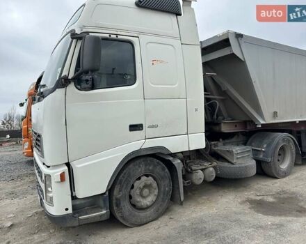 Белый Вольво FH 12, объемом двигателя 12 л и пробегом 2 тыс. км за 7500 $, фото 2 на Automoto.ua