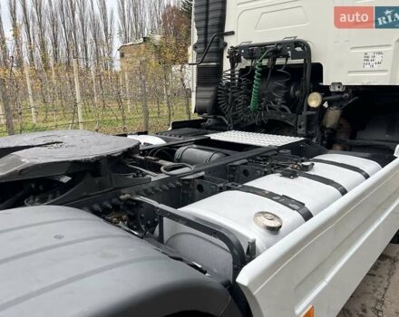 Белый Вольво FH 12, объемом двигателя 12 л и пробегом 698 тыс. км за 10900 $, фото 13 на Automoto.ua