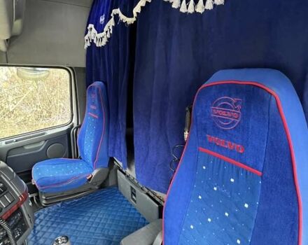 Белый Вольво FH 12, объемом двигателя 12 л и пробегом 698 тыс. км за 10900 $, фото 31 на Automoto.ua