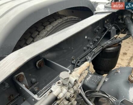 Белый Вольво FH 12, объемом двигателя 12 л и пробегом 698 тыс. км за 10900 $, фото 20 на Automoto.ua