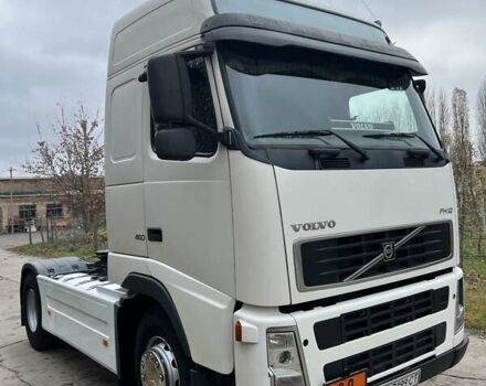 Белый Вольво FH 12, объемом двигателя 12 л и пробегом 698 тыс. км за 10900 $, фото 6 на Automoto.ua