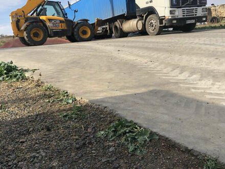 Білий Вольво FH 12, об'ємом двигуна 0 л та пробігом 65 тис. км за 2500 $, фото 1 на Automoto.ua