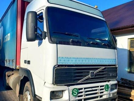 Белый Вольво FH 12, объемом двигателя 12 л и пробегом 596 тыс. км за 3500 $, фото 1 на Automoto.ua