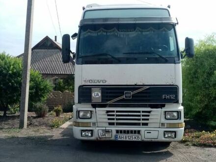 Вольво FH 12 2001 в Терновке на Automoto.ua Белый Вольво FH 12, объемом двигателя 0 л и пробегом 1000 тыс. км за 7500 $, фото 1 на Automoto.ua