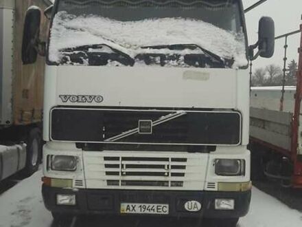 Вольво FH 12 2001 в Новой Водолаге на Automoto.ua Белый Вольво FH 12, объемом двигателя 0 л и пробегом 1 тыс. км за 6500 $, фото 1 на Automoto.ua