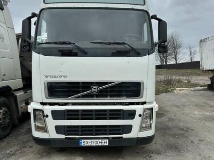 Белый Вольво FH 12, объемом двигателя 12 л и пробегом 2 тыс. км за 7500 $, фото 1 на Automoto.ua