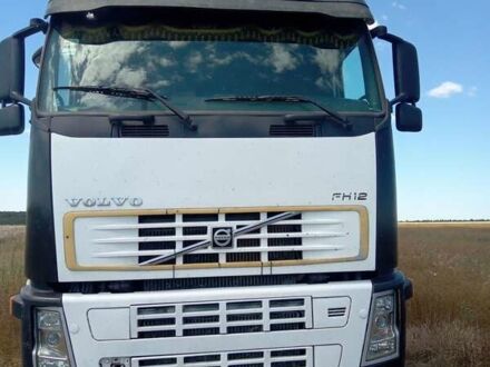 Вольво FH 12 2004 в Березанке на Automoto.ua Белый Вольво FH 12, объемом двигателя 12 л и пробегом 1 тыс. км за 8000 $, фото 1 на Automoto.ua