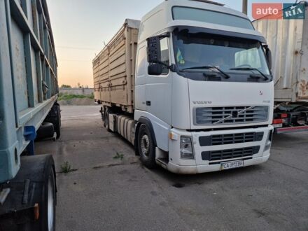 Белый Вольво FH 12, объемом двигателя 12.13 л и пробегом 1 тыс. км за 14000 $, фото 1 на Automoto.ua