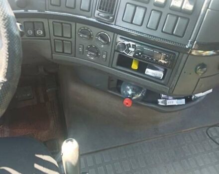 Чорний Вольво FH 12, об'ємом двигуна 12.1 л та пробігом 258 тис. км за 28000 $, фото 19 на Automoto.ua