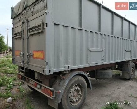 Красный Вольво FH 12, объемом двигателя 12.1 л и пробегом 220 тыс. км за 8800 $, фото 6 на Automoto.ua