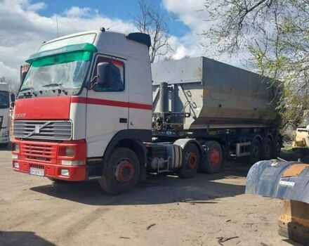 Красный Вольво FH 12, объемом двигателя 12.1 л и пробегом 1000 тыс. км за 5500 $, фото 17 на Automoto.ua