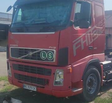 Вольво FH 12 2003 у Кривом Озере на Automoto.ua Червоний Вольво FH 12, об'ємом двигуна 11 л та пробігом 2 тис. км за 7500 $, фото 1 на Automoto.ua