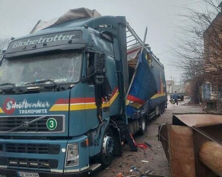 Вольво FH 12, объемом двигателя 0 л и пробегом 1 тыс. км за 5500 $, фото 2 на Automoto.ua