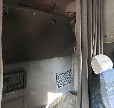 Вольво FH 12, объемом двигателя 0 л и пробегом 1 тыс. км за 5000 $, фото 9 на Automoto.ua