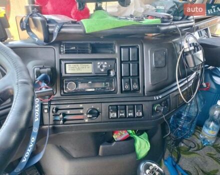 Вольво FH 12, об'ємом двигуна 12 л та пробігом 1000 тис. км за 8000 $, фото 17 на Automoto.ua