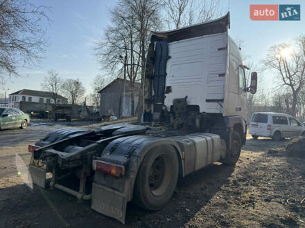 Вольво FH 12, объемом двигателя 0 л и пробегом 111 тыс. км за 3800 $, фото 1 на Automoto.ua