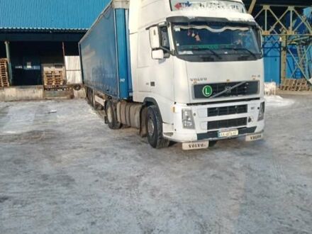 Вольво FH 12 2002 в Новой Водолаге на Automoto.ua Вольво FH 12, объемом двигателя 12 л и пробегом 1 тыс. км за 10000 $, фото 1 на Automoto.ua