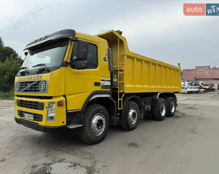 Желтый Вольво FH 12, объемом двигателя 12.9 л и пробегом 40 тыс. км за 37000 $, фото 2 на Automoto.ua
