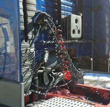 Синий Вольво FH 12, объемом двигателя 12 л и пробегом 120 тыс. км за 7100 $, фото 4 на Automoto.ua