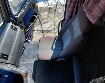 Синий Вольво FH 12, объемом двигателя 12 л и пробегом 120 тыс. км за 7100 $, фото 10 на Automoto.ua