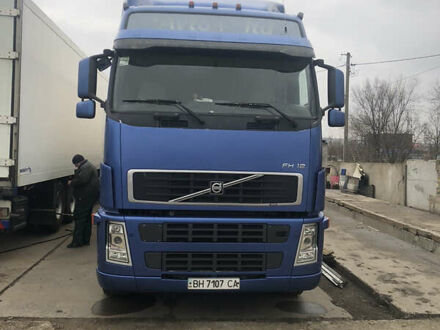 Вольво FH 12 2005 в Арцизе на Automoto.ua Синий Вольво FH 12, объемом двигателя 12 л и пробегом 1 тыс. км за 30000 $, фото 1 на Automoto.ua