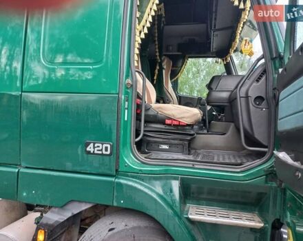 Зелений Вольво FH 12, об'ємом двигуна 12 л та пробігом 3 тис. км за 6100 $, фото 2 на Automoto.ua