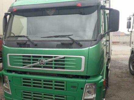 Вольво FH 12 2004 у Дніпро (Дніпропетровську) на Automoto.ua Зелений Вольво FH 12, об'ємом двигуна 0 л та пробігом 2 тис. км за 22000 $, фото 1 на Automoto.ua