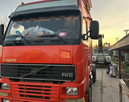 Оранжевый Вольво FH 12, объемом двигателя 0 л и пробегом 1 тыс. км за 7800 $, фото 1 на Automoto.ua