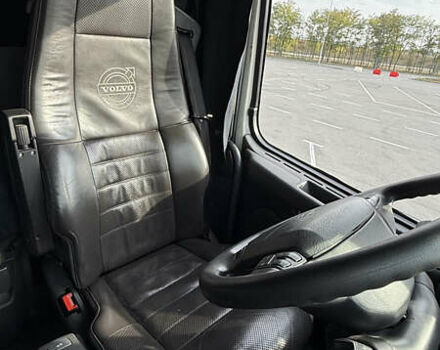 Білий Вольво FH 13, об'ємом двигуна 12.78 л та пробігом 470 тис. км за 85000 $, фото 18 на Automoto.ua