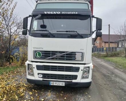 Белый Вольво FH 13, объемом двигателя 12.9 л и пробегом 800 тыс. км за 16500 $, фото 12 на Automoto.ua