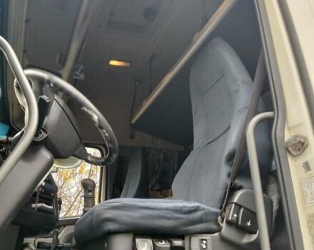 Белый Вольво FH 13, объемом двигателя 12.9 л и пробегом 800 тыс. км за 16500 $, фото 1 на Automoto.ua