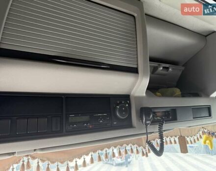 Білий Вольво FH 13, об'ємом двигуна 12.78 л та пробігом 280 тис. км за 30000 $, фото 11 на Automoto.ua