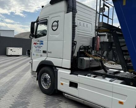 Білий Вольво FH 13, об'ємом двигуна 12.78 л та пробігом 280 тис. км за 30000 $, фото 4 на Automoto.ua