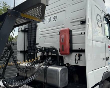 Білий Вольво FH 13, об'ємом двигуна 12.78 л та пробігом 280 тис. км за 30000 $, фото 16 на Automoto.ua