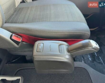 Белый Вольво FH 13, объемом двигателя 12.8 л и пробегом 668 тыс. км за 75900 $, фото 19 на Automoto.ua