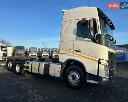 Белый Вольво FH 13, объемом двигателя 12.8 л и пробегом 668 тыс. км за 75900 $, фото 5 на Automoto.ua