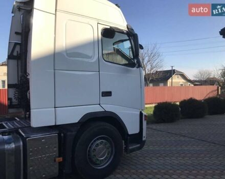 Белый Вольво FH 13, объемом двигателя 12.77 л и пробегом 1 тыс. км за 21500 $, фото 17 на Automoto.ua