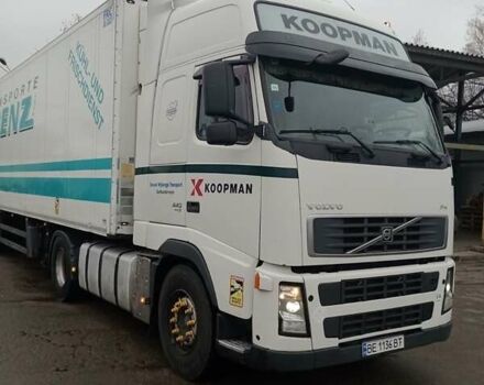 Белый Вольво FH 13, объемом двигателя 12.78 л и пробегом 2 тыс. км за 13000 $, фото 4 на Automoto.ua