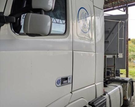 Білий Вольво FH 13, об'ємом двигуна 0 л та пробігом 1 тис. км за 32300 $, фото 5 на Automoto.ua