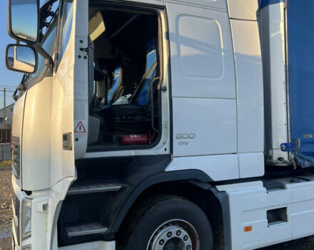 Белый Вольво FH 13, объемом двигателя 12.78 л и пробегом 2 тыс. км за 34000 $, фото 2 на Automoto.ua