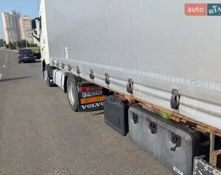 Белый Вольво FH 13, объемом двигателя 12.9 л и пробегом 980 тыс. км за 48900 $, фото 10 на Automoto.ua