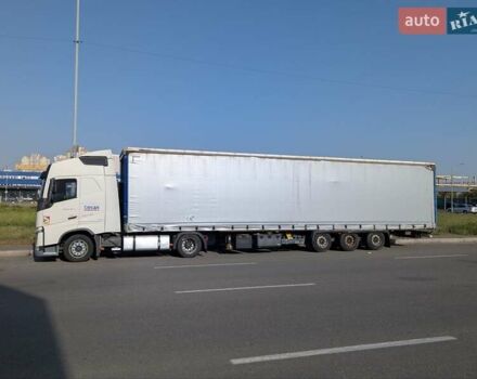 Белый Вольво FH 13, объемом двигателя 12.9 л и пробегом 980 тыс. км за 48900 $, фото 5 на Automoto.ua