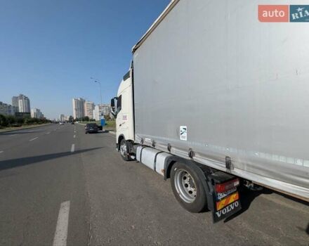 Белый Вольво FH 13, объемом двигателя 12.9 л и пробегом 980 тыс. км за 48900 $, фото 4 на Automoto.ua