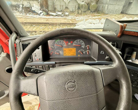 Белый Вольво FH 13, объемом двигателя 12.9 л и пробегом 1 тыс. км за 11000 $, фото 8 на Automoto.ua